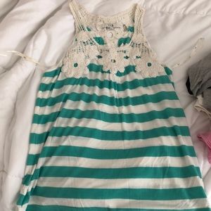 Forever 21 tank
